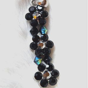 3 black flower w stone pendant